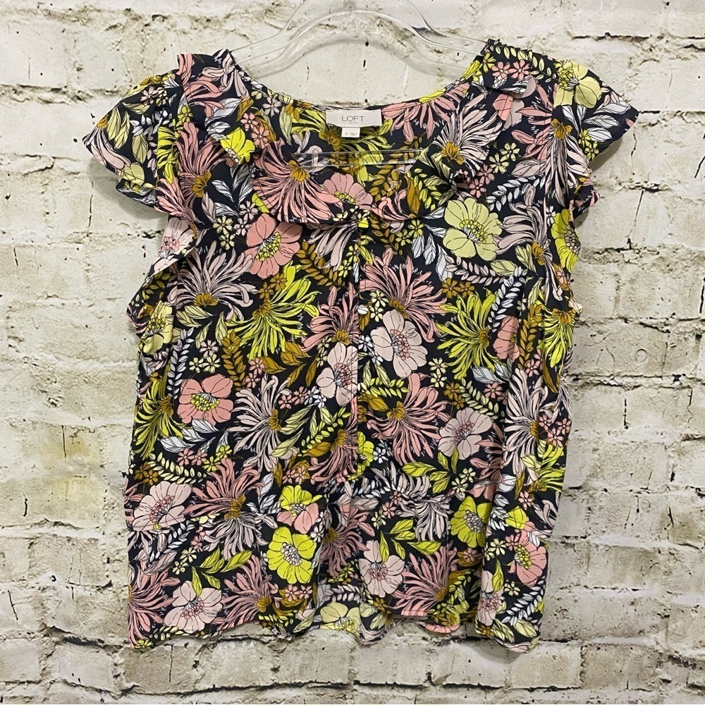 Loft Gray Pink Floral Flutter Sleeve Button Up Peplum Top Blouse